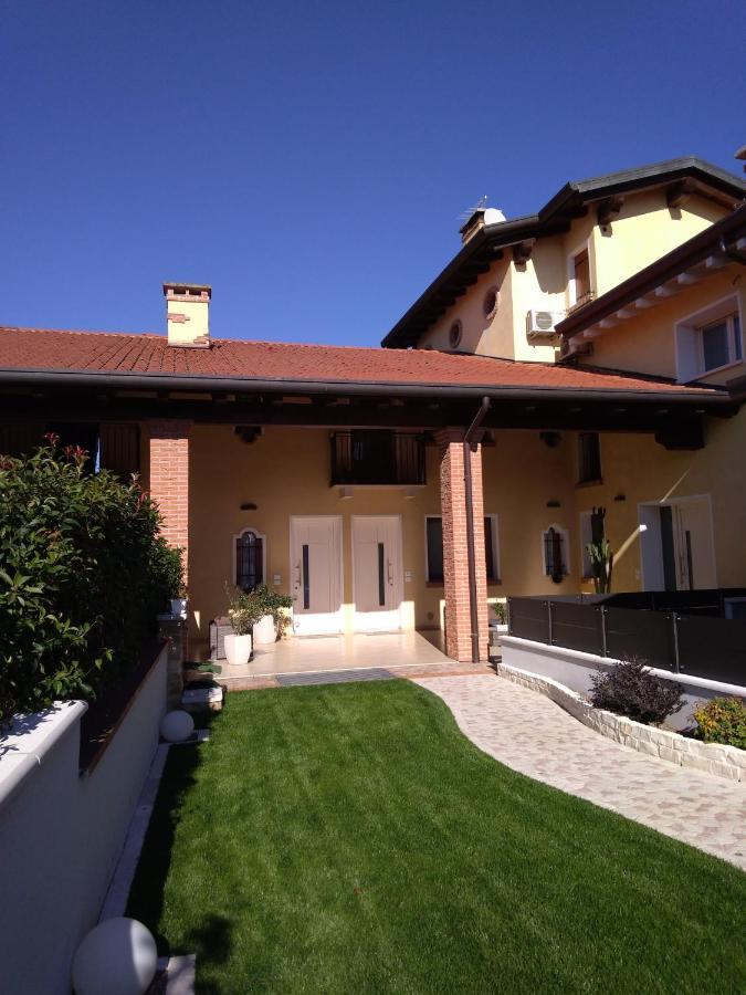 Sotto Il Portico Home Тецце-суль-Брента Экстерьер фото