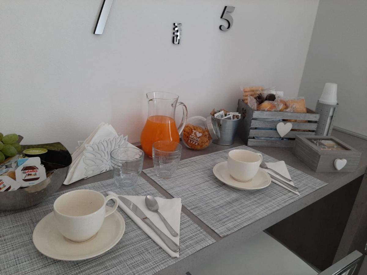 Sotto Il Portico Home Тецце-суль-Брента Экстерьер фото