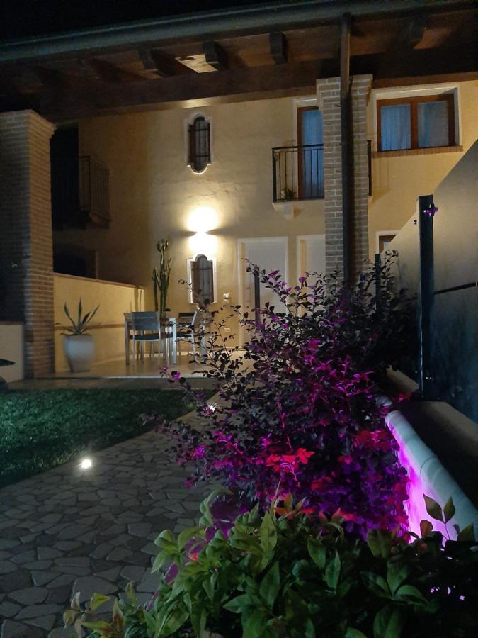Sotto Il Portico Home Тецце-суль-Брента Экстерьер фото